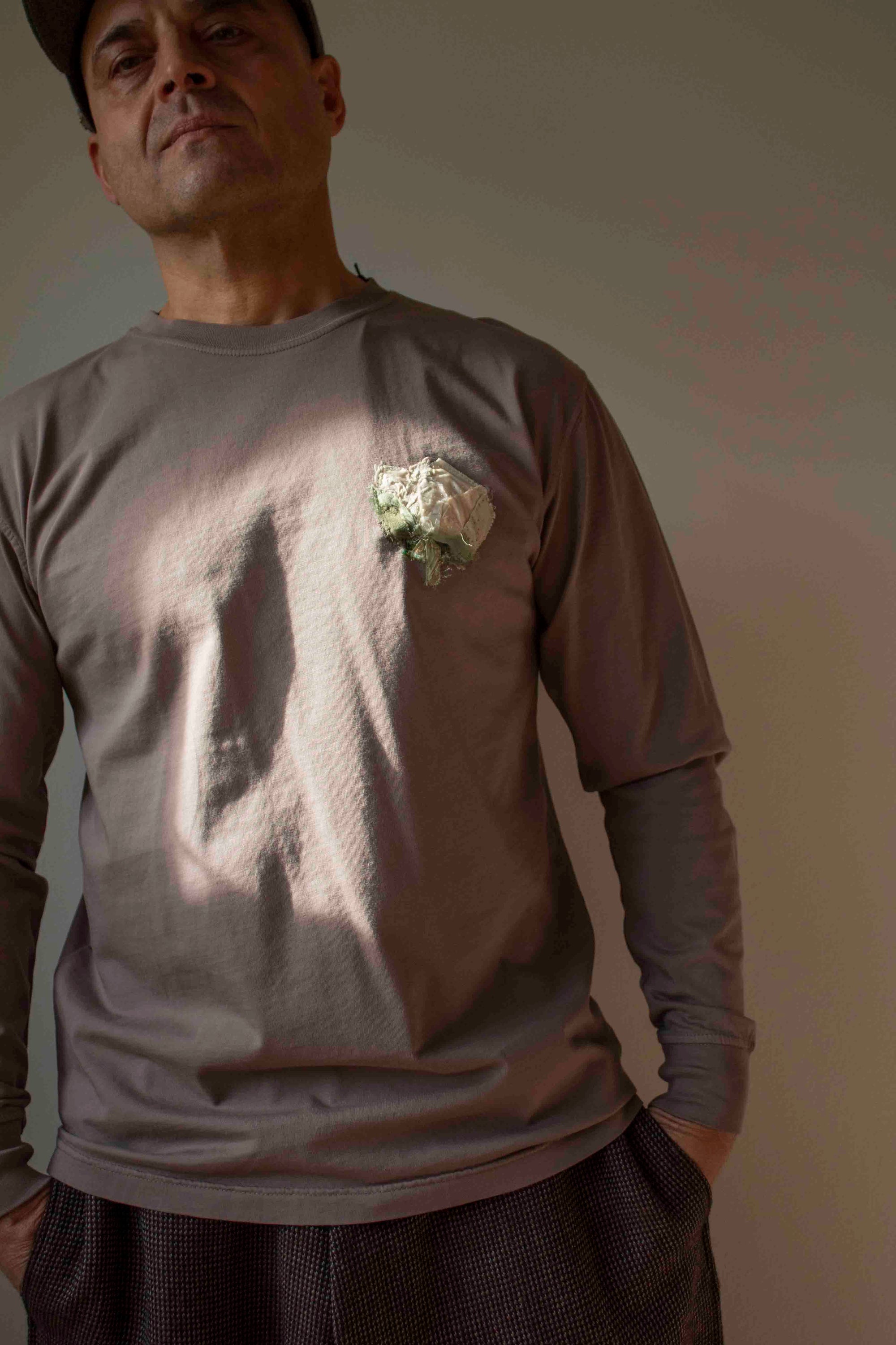 N° 355 arashi pressed flower long sleeve t-shirt - hojicha brown - M