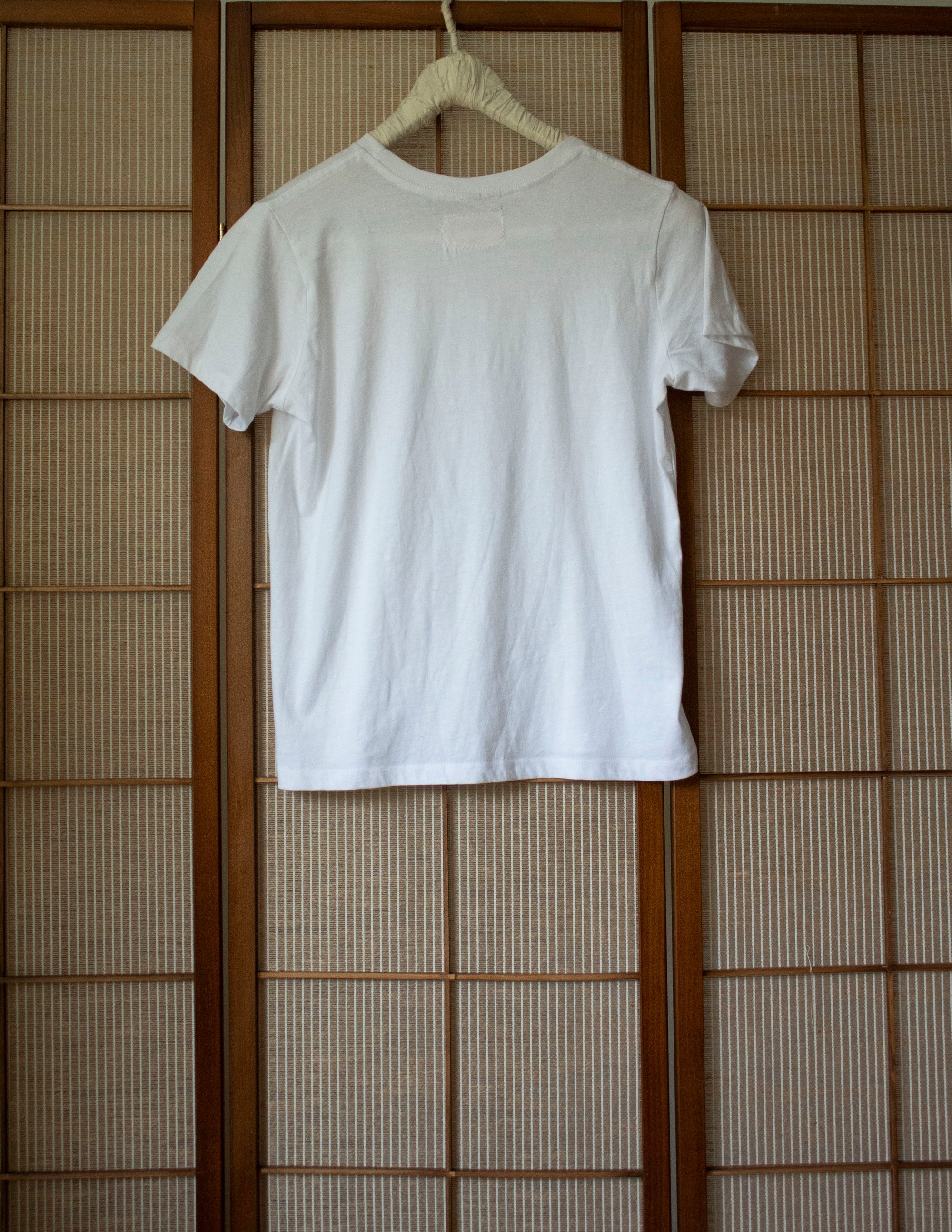 N° 290 womens classic t-shirt - yuki white (made to order)