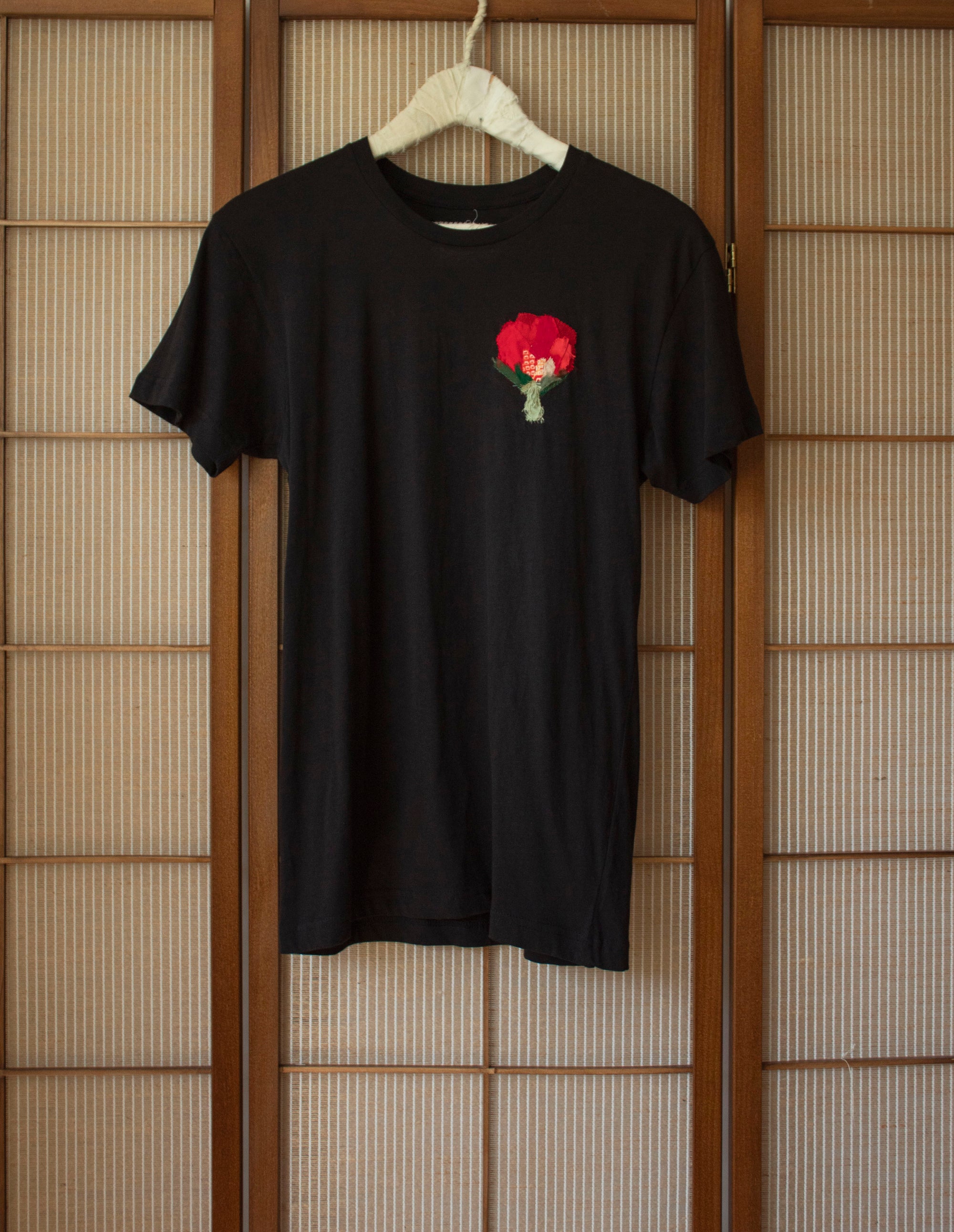 N° 290 womens classic t-shirt - sumi black (made to order)