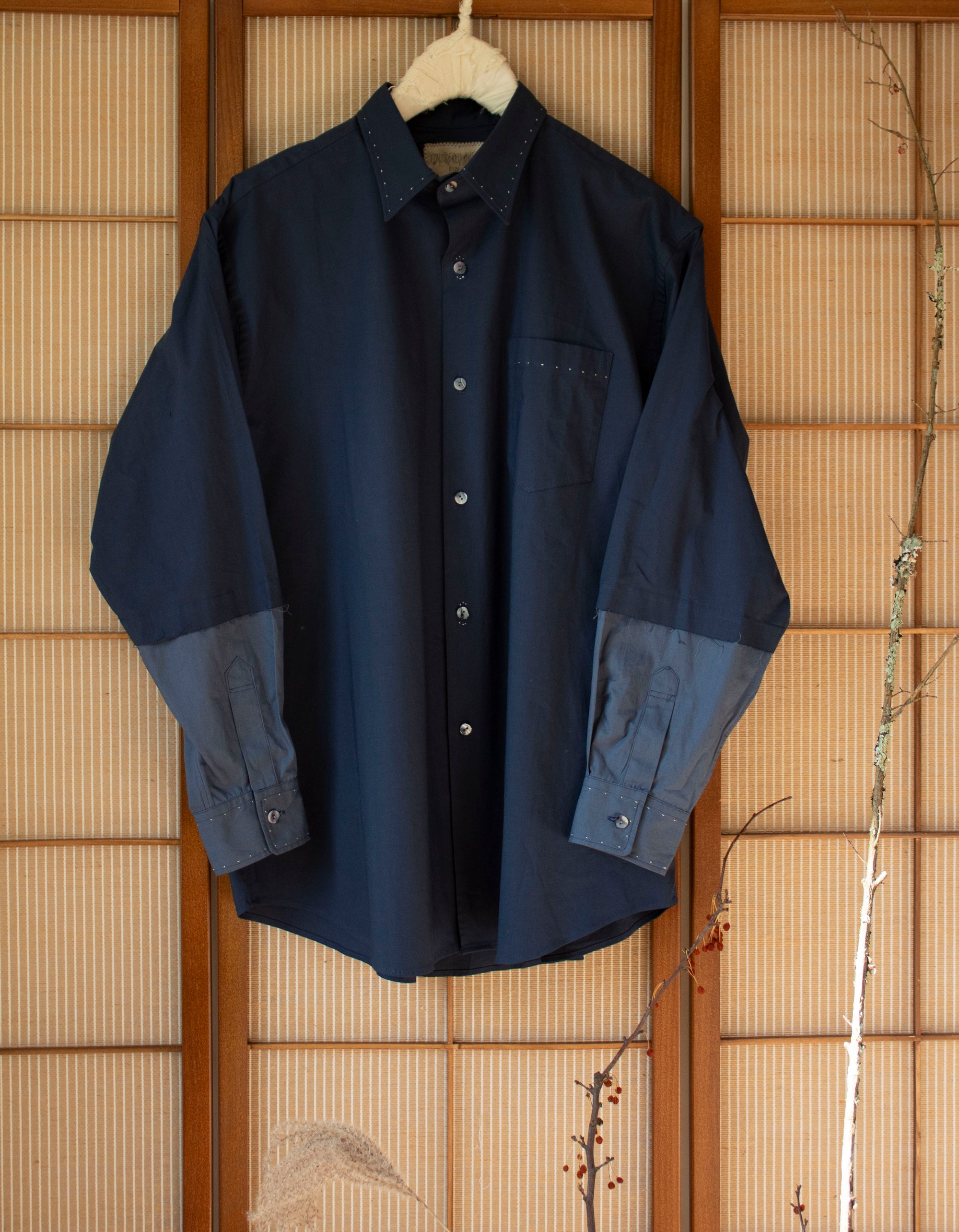 N° 296 paneled sleeve shirt - umi blue/sora blue - M